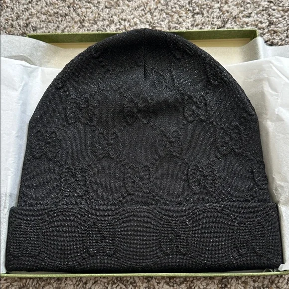 BNIB Authentic Gucci GG Wool Blend Sparkled Jacquard Hat Beanie M Black 32678412~black_0.jpg main image 2